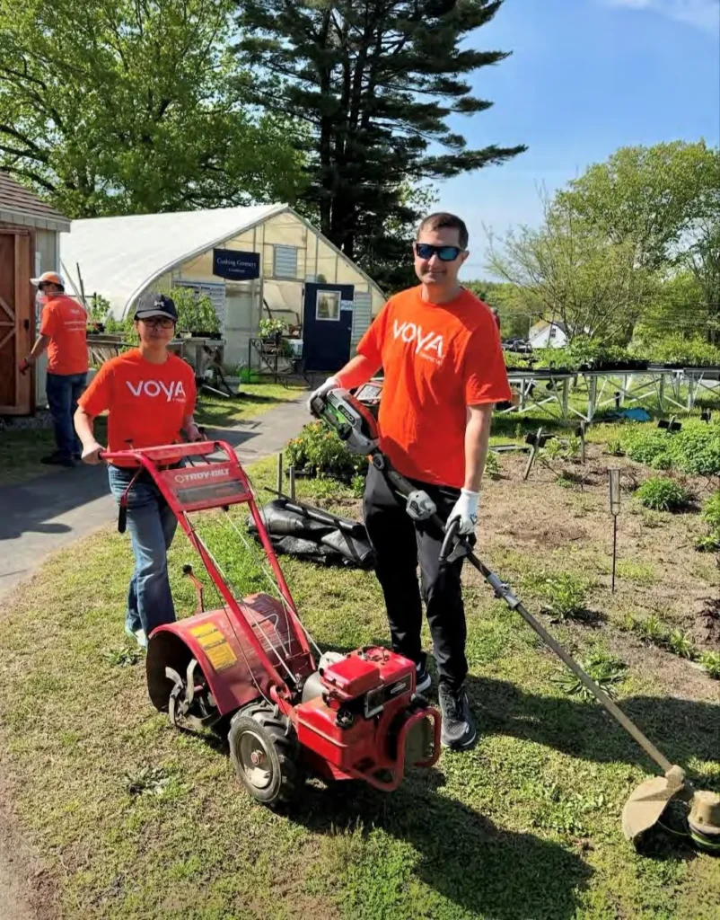 Volunteers from Voya