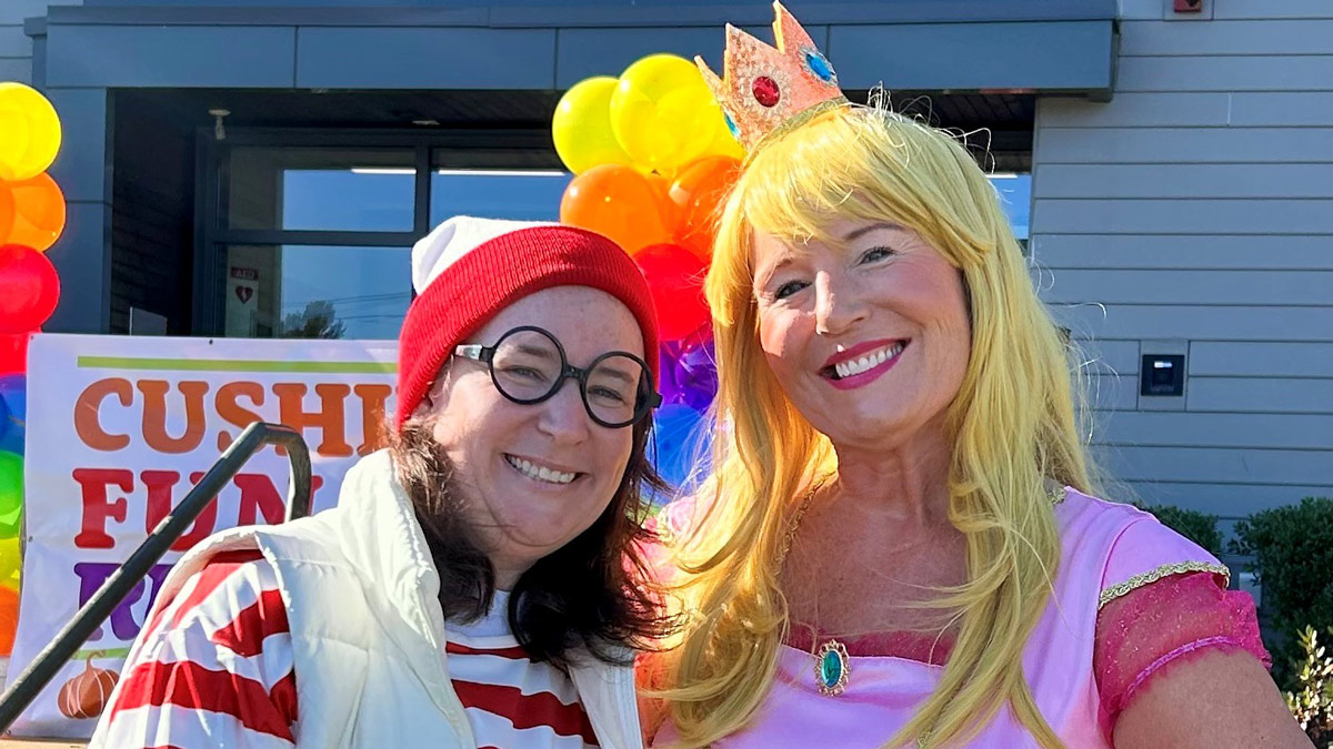 Michelle and Amy at the Cushing Fun Run